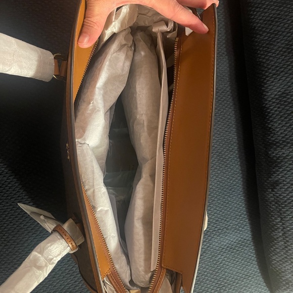 Michael Kors Chantal tote - Picture 6 of 7